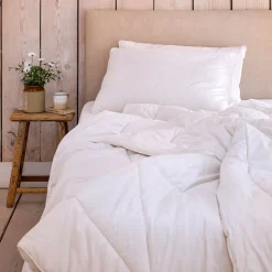 Pillows & Duvets>Piglet in Bed British Wool Duvet