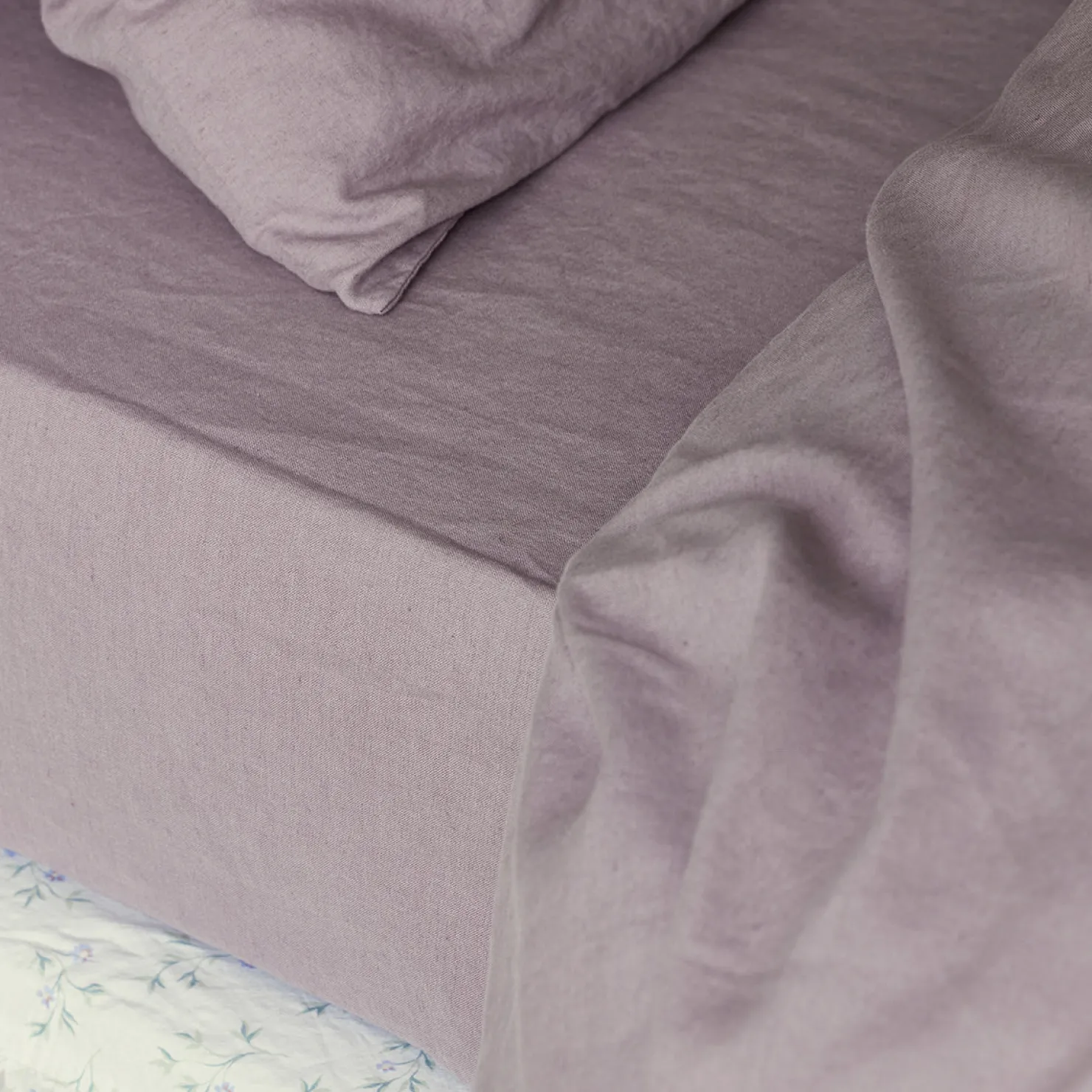 Linen Bedding|Fitted Sheets>Piglet in Bed Linen Blend Fitted Sheet Elderberry