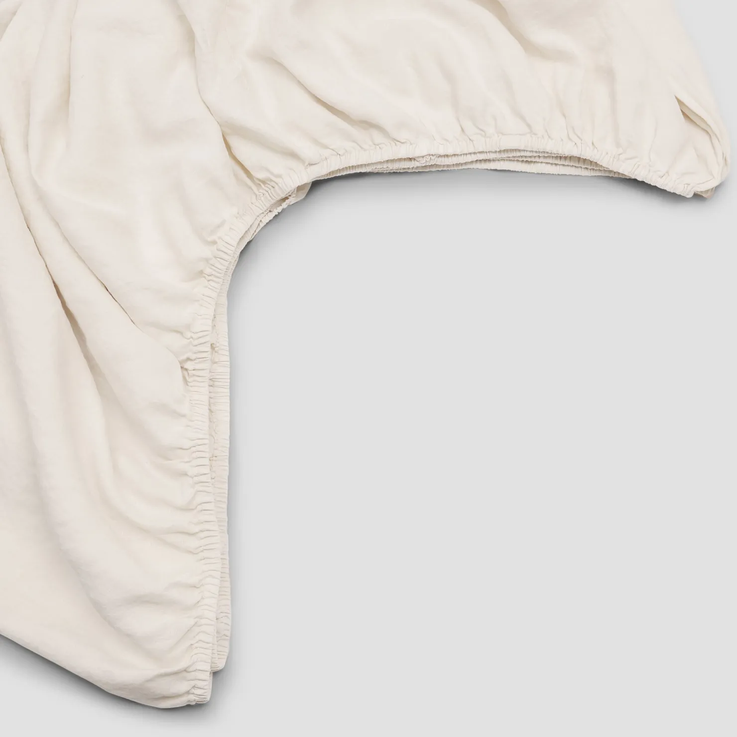 Linen Bedding|Fitted Sheets>Piglet in Bed Linen Blend Fitted Sheet Pearl