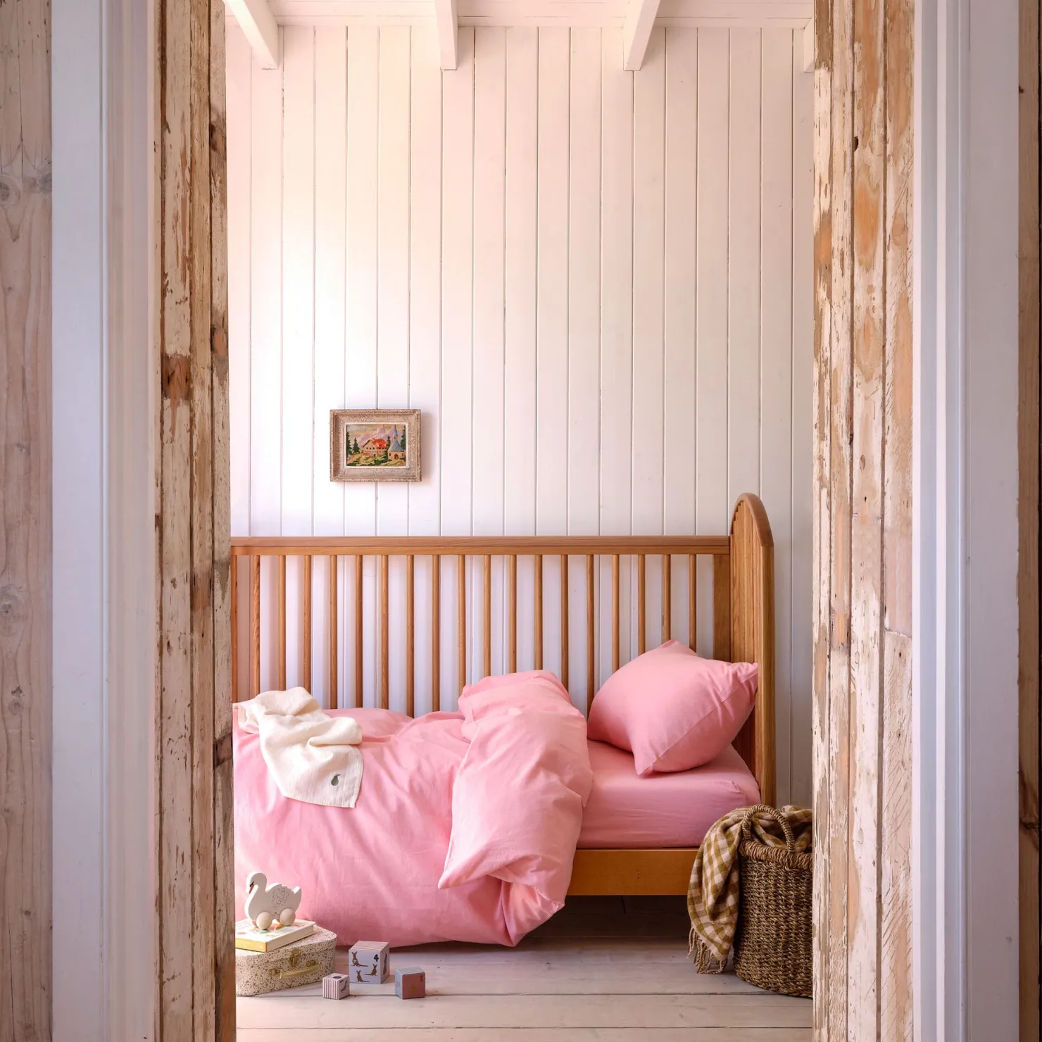 Kids Bedding|Bedding>Piglet in Bed Kids Linen Blend Bedding Set Pink Bloom