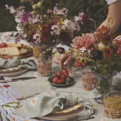 Table Linens><noscript><img width=