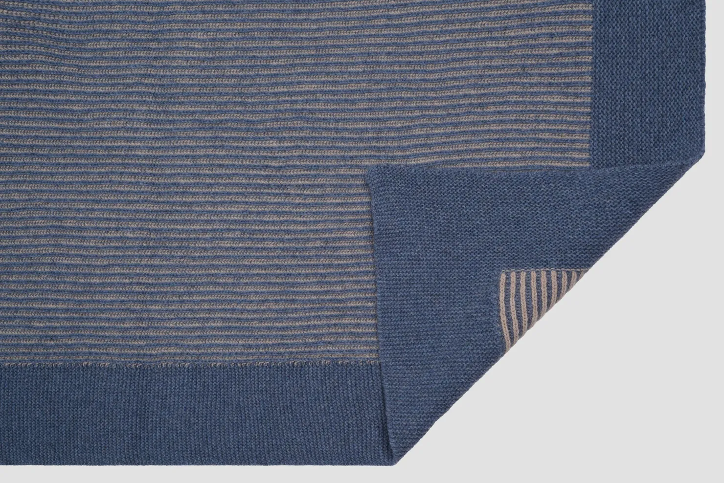 Blankets & Throws|Blankets & Throws>Piglet in Bed Knitted Throw Stone Blue Striped